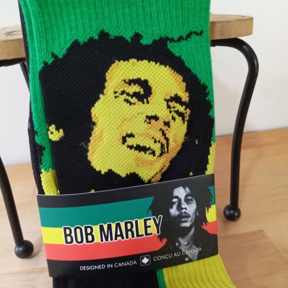 Bob Marley Smile Crew Socks ~ Free Shipping! ☆ NWT - Picture 4 of 12